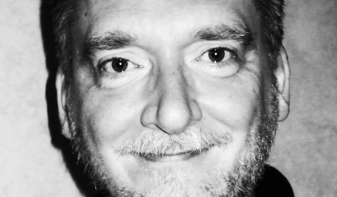 Citazioni di Mario Pacchiarotti: “La poesia è come un profumo sottile…