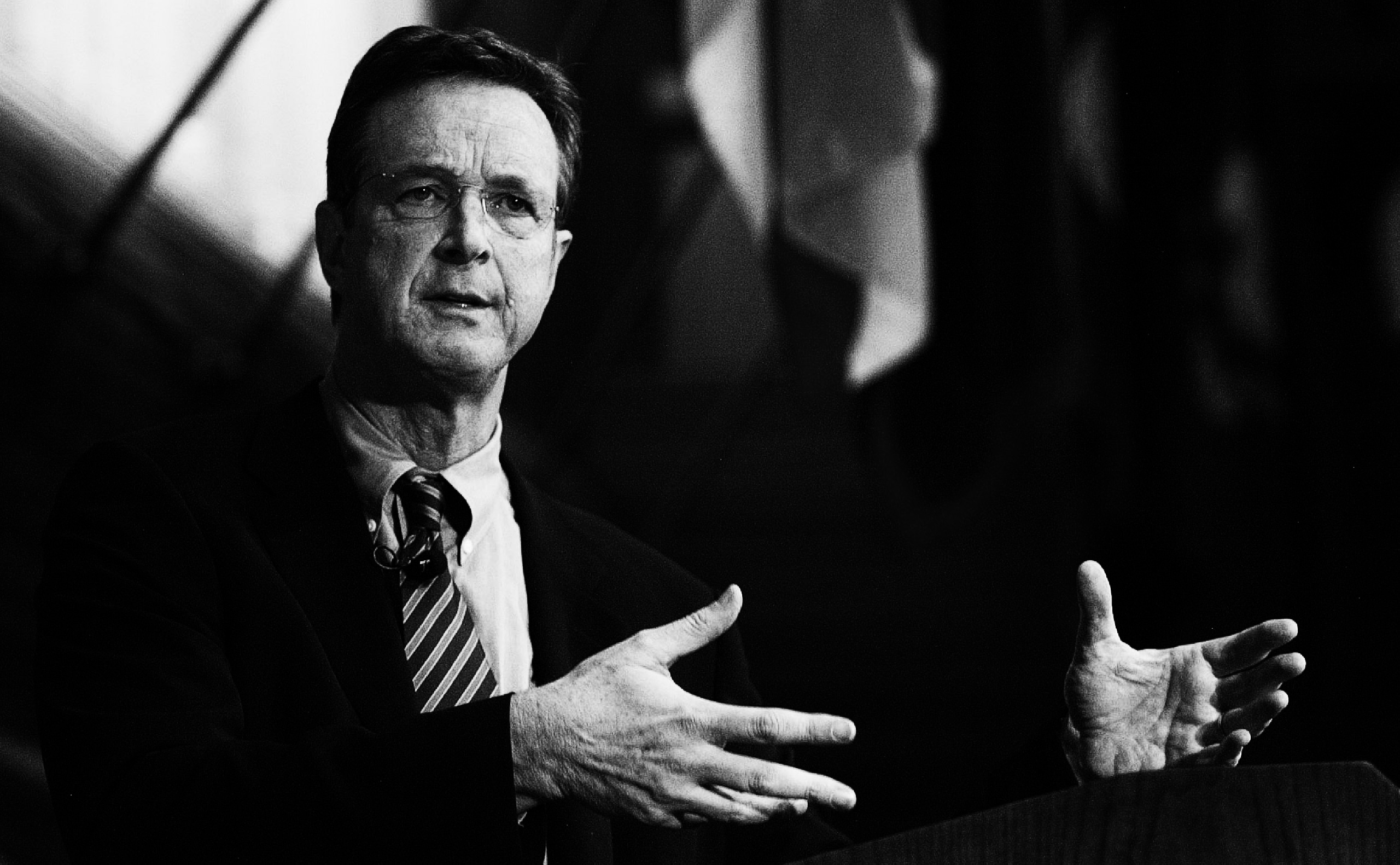 Citazioni di Michael Crichton: “Sul vostro pianeta c’è un animale…”